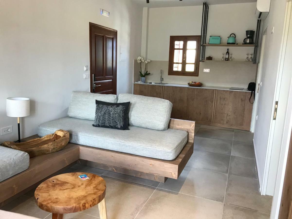Anais Suites Kato Daratso Bagian luar foto