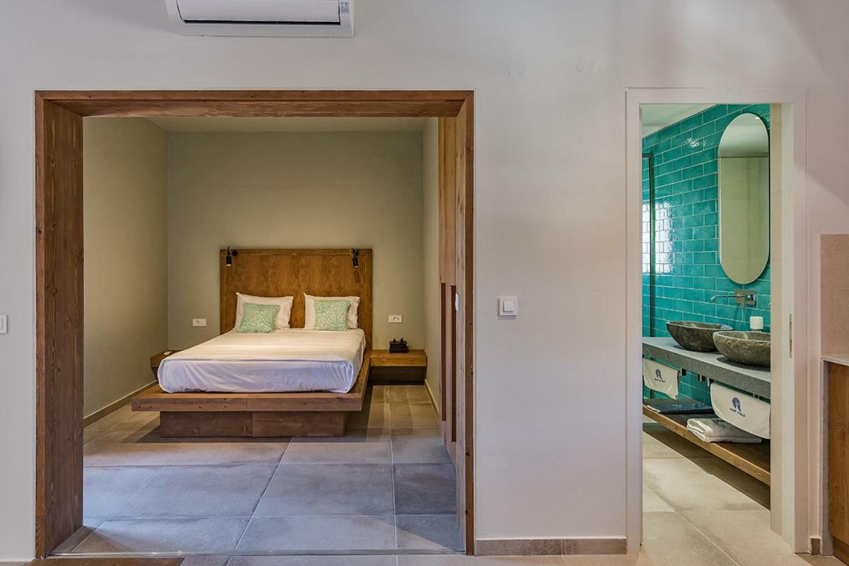 Anais Suites Kato Daratso Bagian luar foto