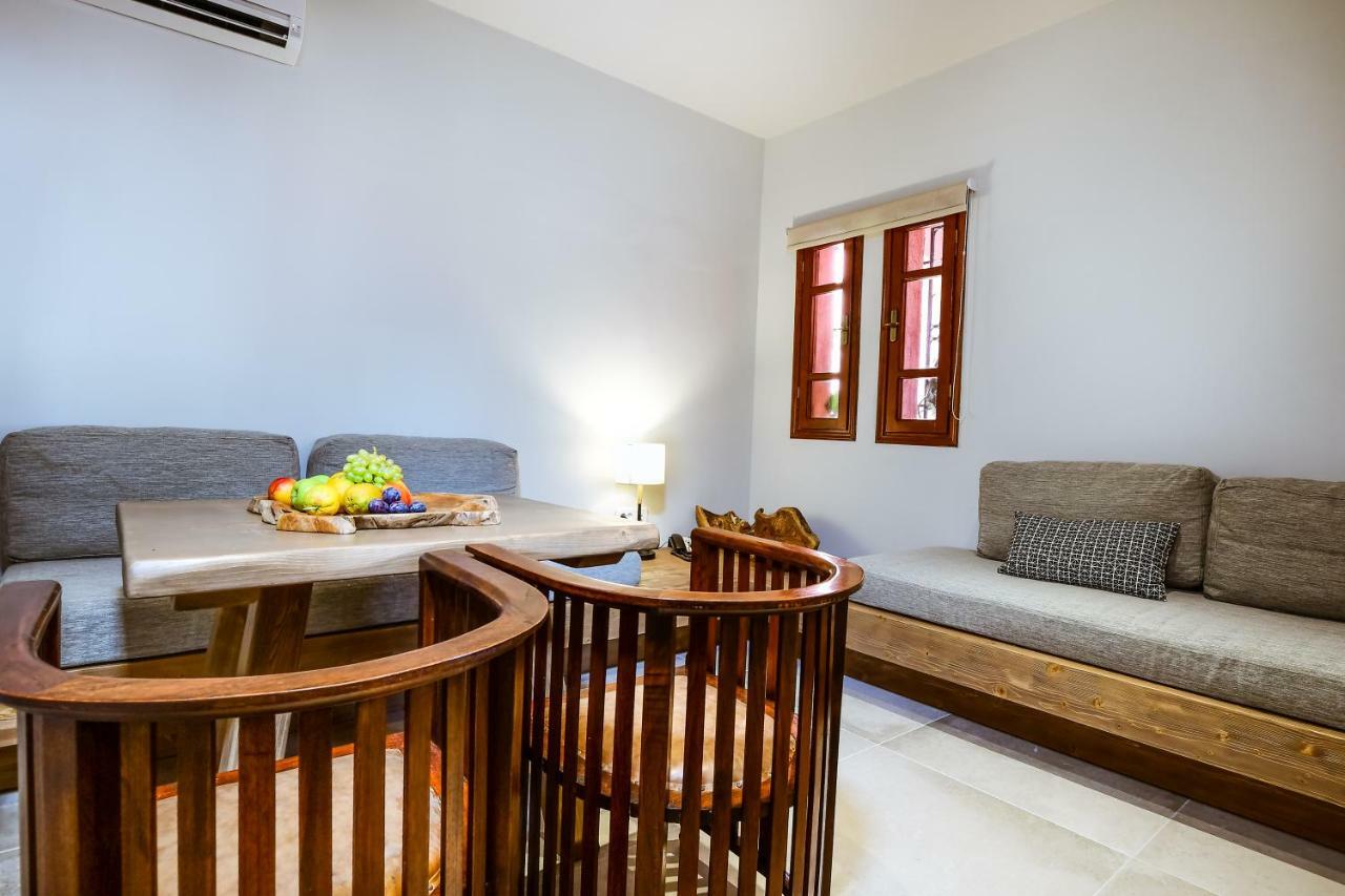 Anais Suites Kato Daratso Bagian luar foto