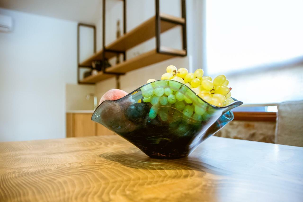 Anais Suites Kato Daratso Bagian luar foto